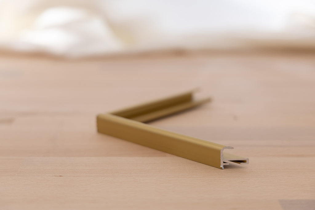 Алуминиева А12 - златиста