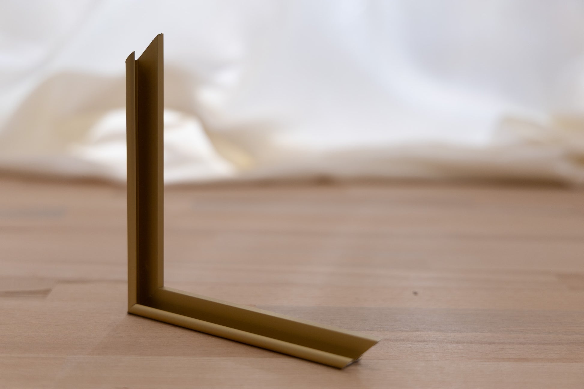 Алуминиева А12 - златиста