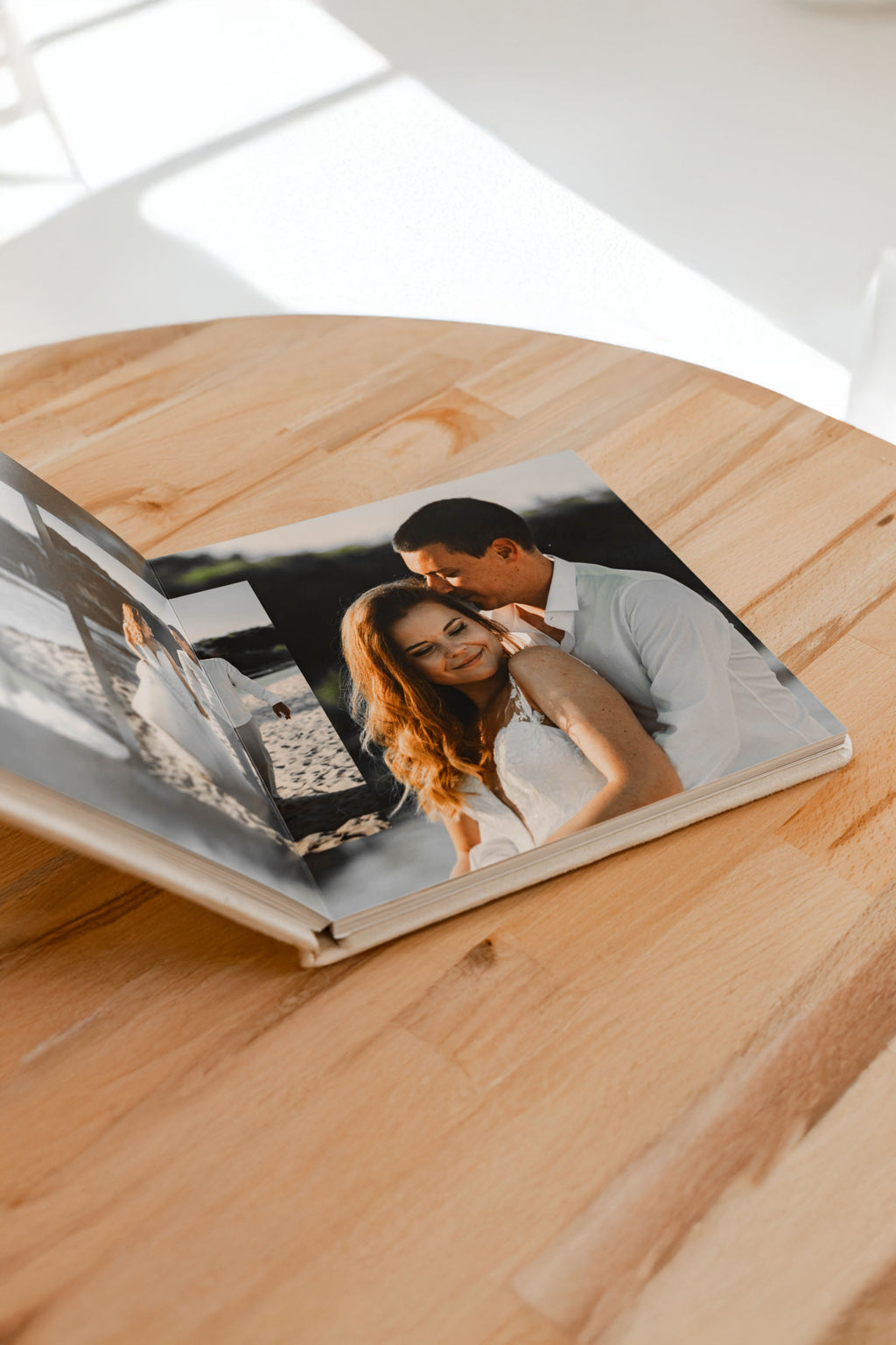 Фотокнига 30х30см. с кожена корица